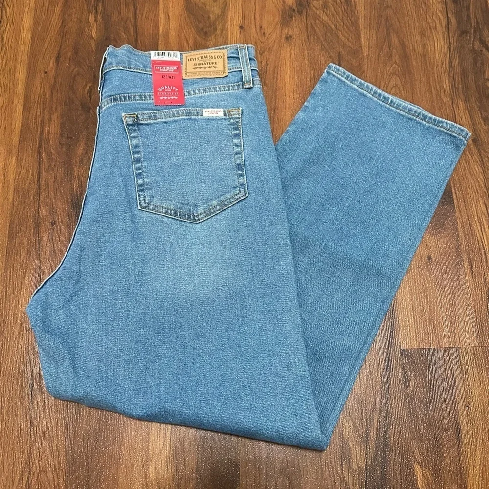 Levi Strauss Signature High Rise Blue Jeans